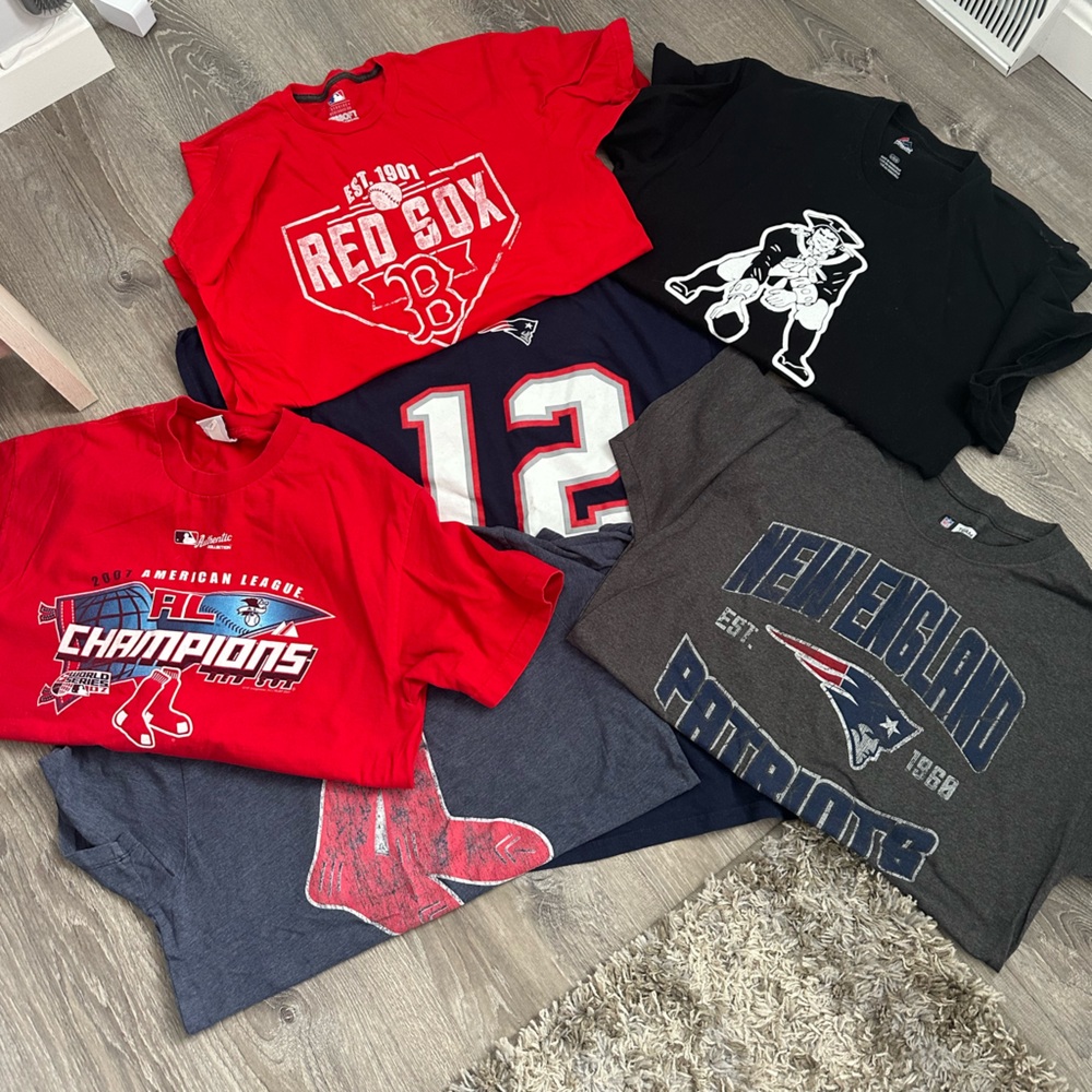 Boston Sports Tees Casual Style - Men’s Large
